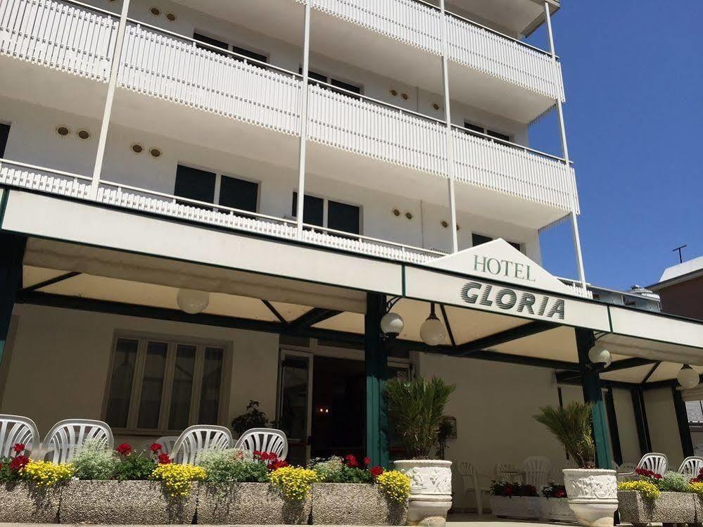 Hotel Gloria Lignano Sabbiadoro Exterior photo